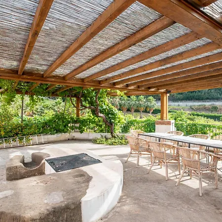 Villa Di Campagna Con Accesso