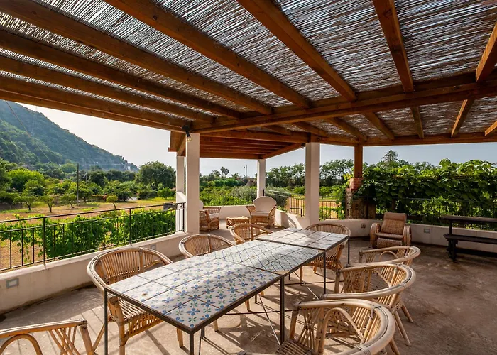 Rosa, Campagna E Mare Con Accesso Privato Villa Capo dʼOrlando